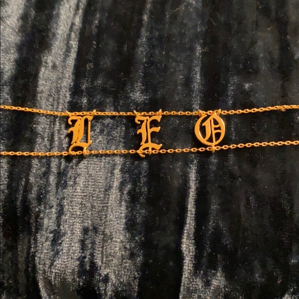 LEO Zodiac Choker